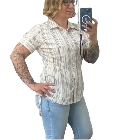 North Face Striped Button Down Women’s Tee - Picture 1 of 16